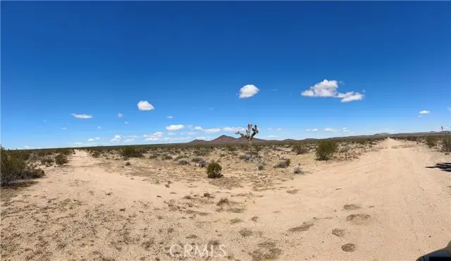 0 Navajo/apache, Quincy, CA 62301 - Image #1