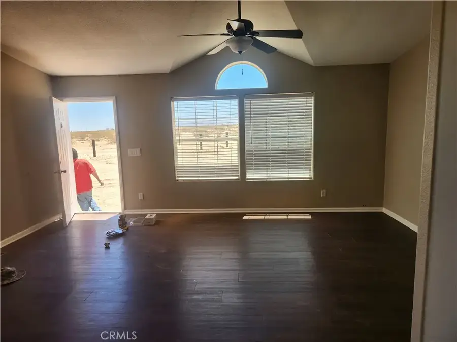 60824 Stagemans Road, Landers, CA 92285 - Image #3