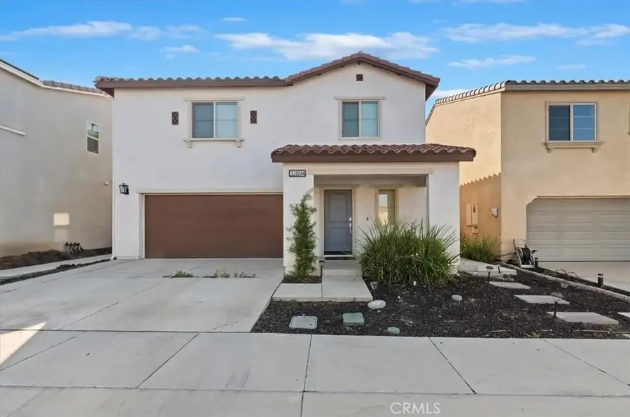 32894 Crown Point Lane, Lake Elsinore, CA 92530 - Image #3