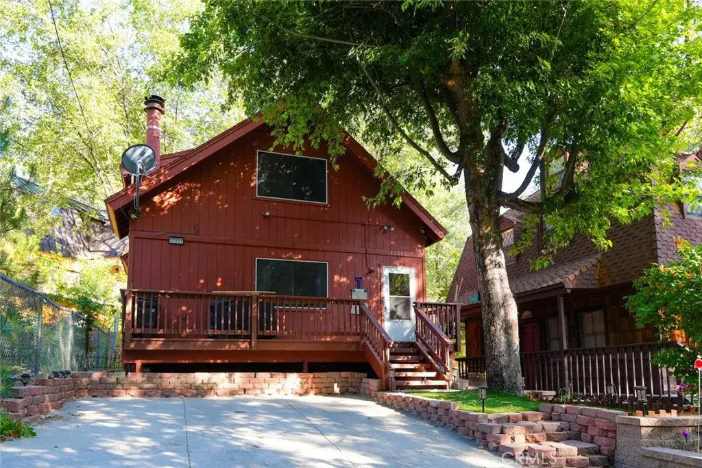 32801 Encina Dr, Running Springs, CA 92382 - Image #1