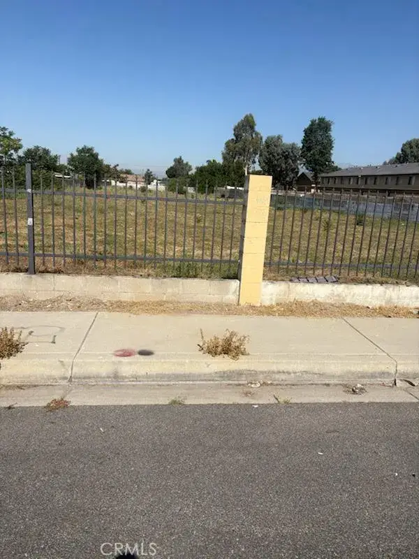 7864 Sterling, San Bernardino, CA 92404