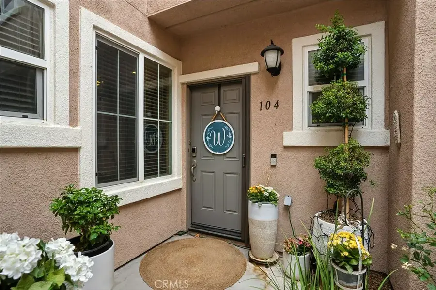 15636 Vista Way #104, Lake Elsinore, CA 92532 - Image #2