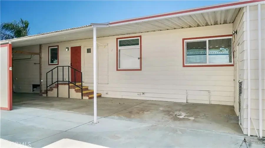 30730 Palmetto Palm Avenue, Homeland, CA 92548 - Image #2