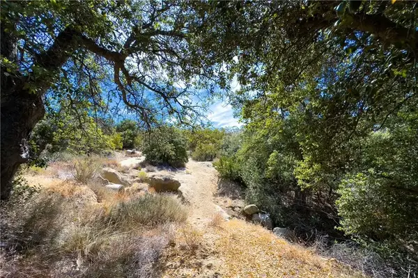 1 Old Stone Hill, Warner Springs, CA 92086