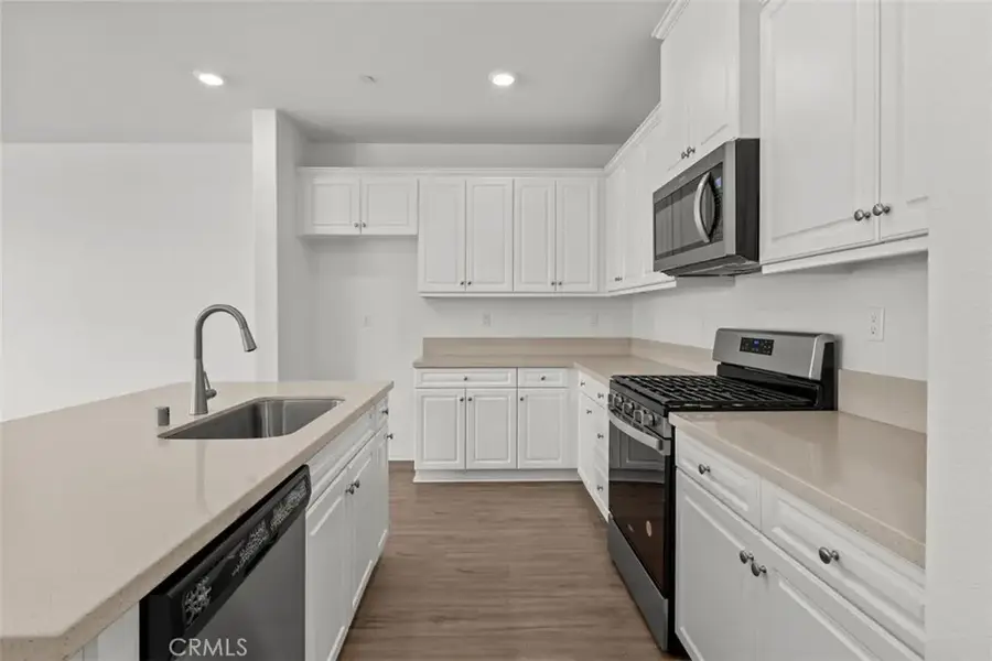 4293 S Hermosa Paseo, Ontario, CA 91761 - #2