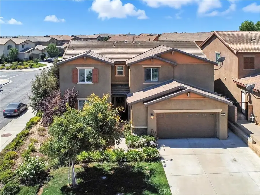 4062 Running Oak Lane, San Bernardino, CA 92407 - Image #2