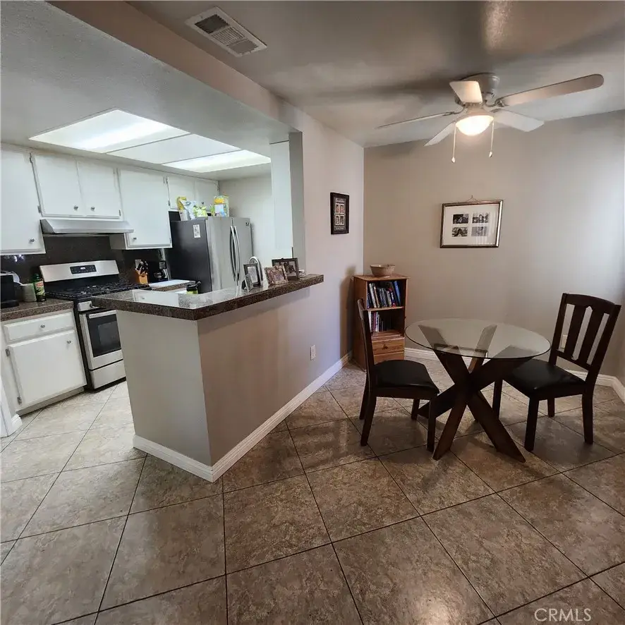 16377 Lakeshore Drive #2F, Lake Elsinore, CA 92530 - Image #3