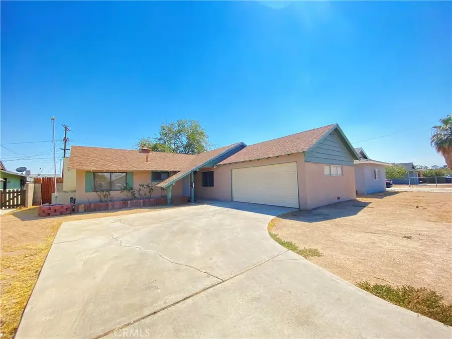 329 E Church Avenue, Ridgecrest, CA 93555 - Image #3