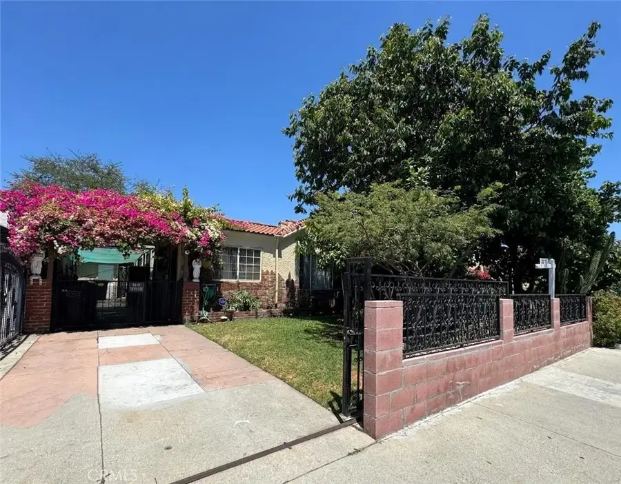 2565 Sale Place, Huntington Park, CA 90255 - #2