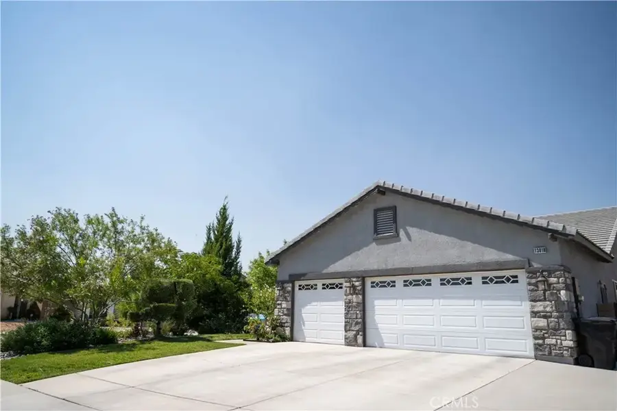 13018 Camden Lane, Victorville, CA 92392 - Image #2