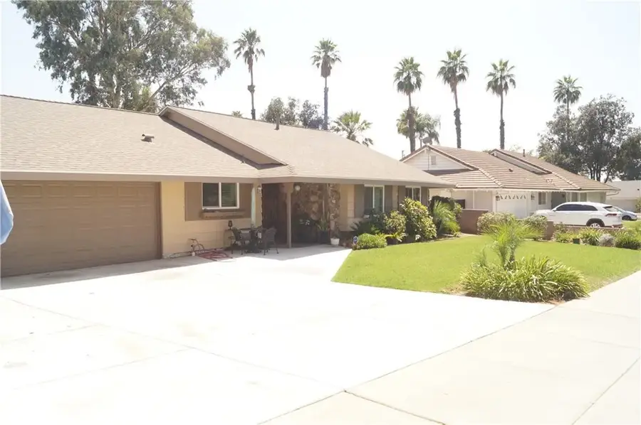 840 Apache Trail, Riverside, CA 92507 - Image #2