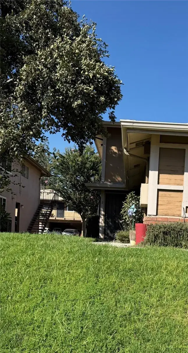 1005 W Sierra Madre Avenue #2, Azusa, CA 91702 - Image #3