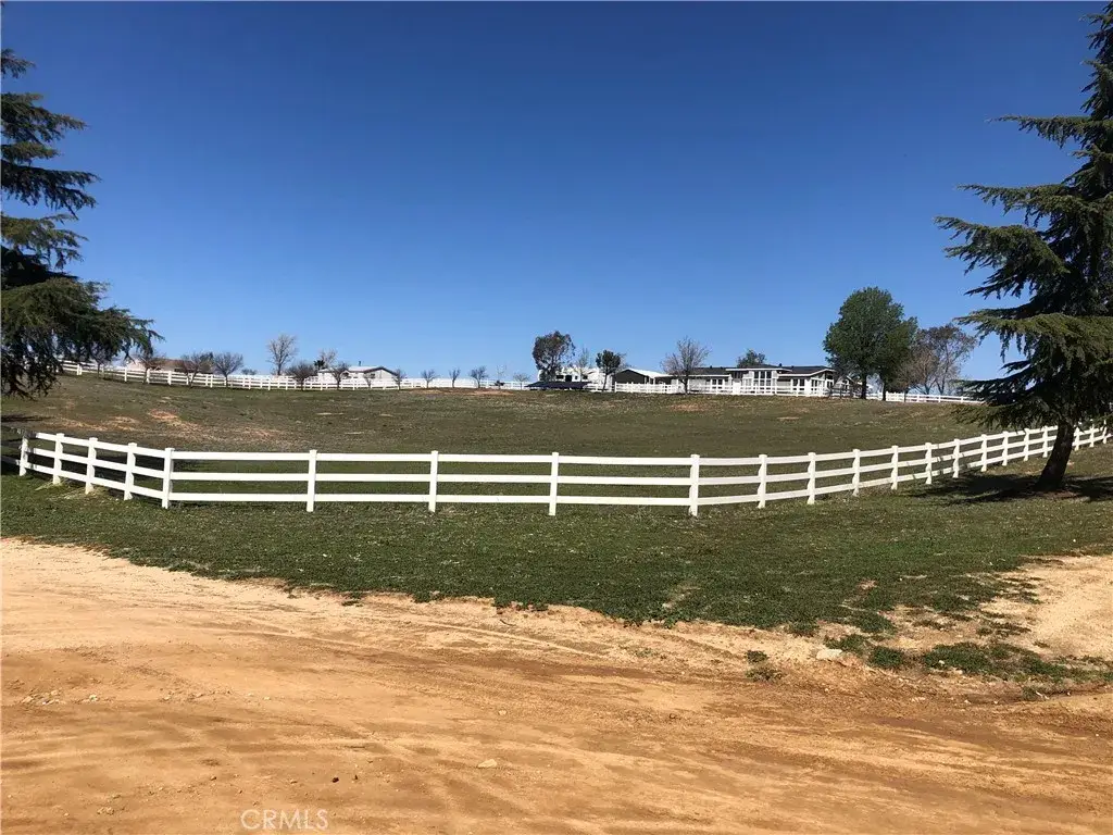 42850 Hill Top Drive, Banning, CA 92220 - Image #1