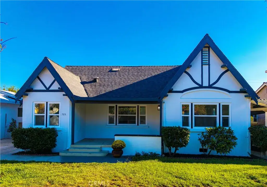 725 W 26th Street, San Bernardino, CA 92405 - Image #1