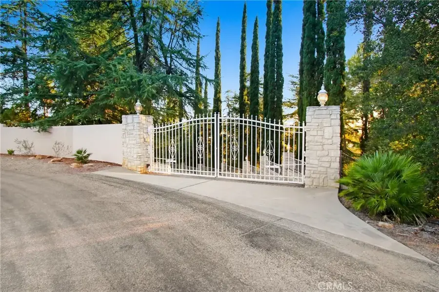 8800 Avenida Miravilla, Cherry Valley, CA 92223 - Image #3