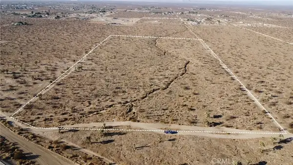 0 La Mesa Rd, Phelan, CA 92371