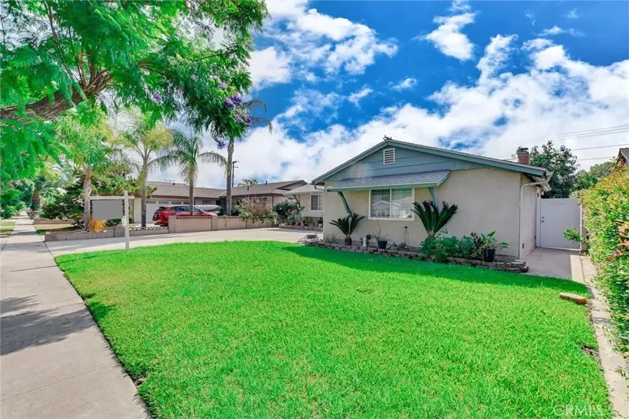 4260 W Flower, Fullerton, CA 92833 - Image #2