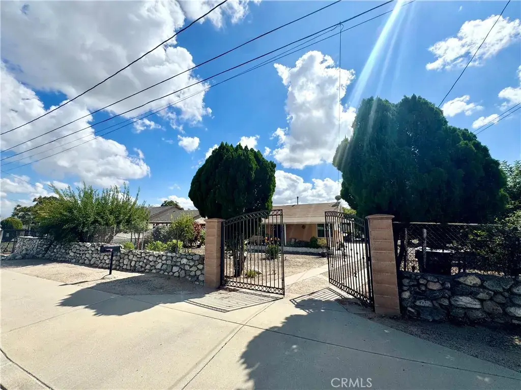 2179 W Washington Avenue, San Bernardino, CA 92411 - #1
