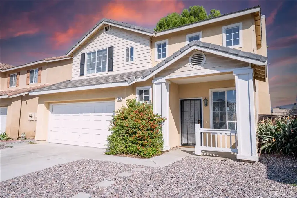 323 Camden Court, Corona, CA 92879 - #1