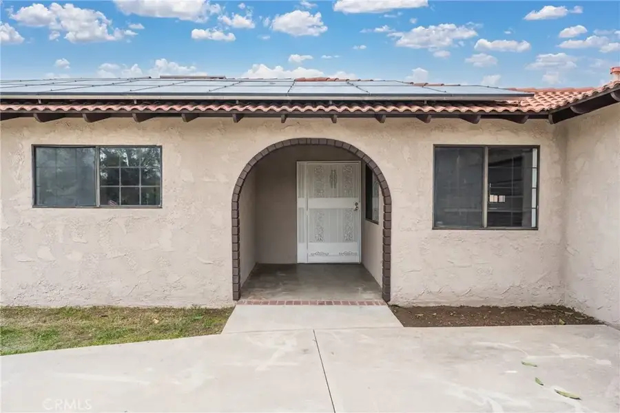 895 Orange, Colton, CA 92324 - Image #3
