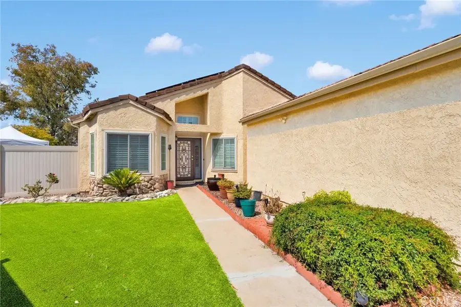 28911 Willow Creek, Highland, CA 92346 - #3