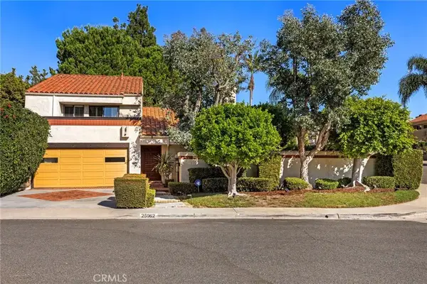 25962 Ernestine Court, Laguna Hills, CA 92653