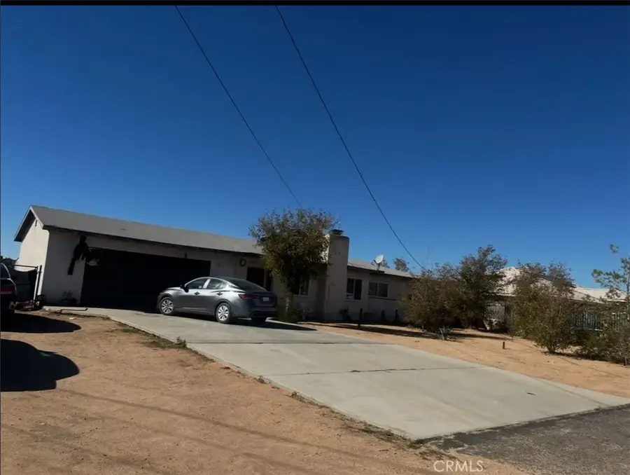 12442 Quinnault Road, Apple Valley, CA 92308 - #2