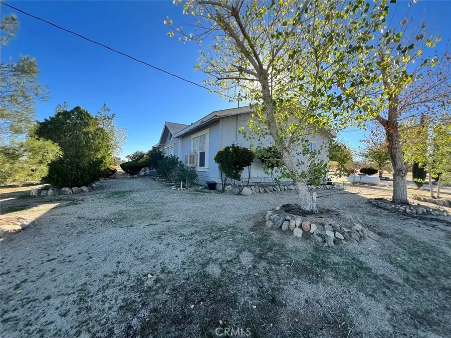 1011 Danbury, Pinon Hills, CA 92372 - Image #2