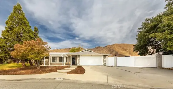 215 Yellowstone Court, San Jacinto, CA 92583