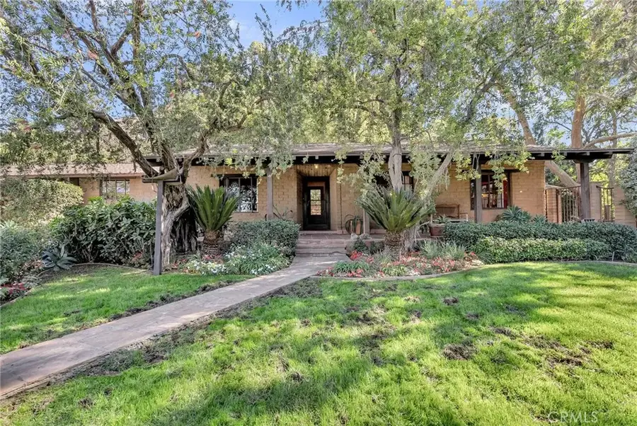 6146 Hawarden Drive, Riverside, CA 92506 - #3