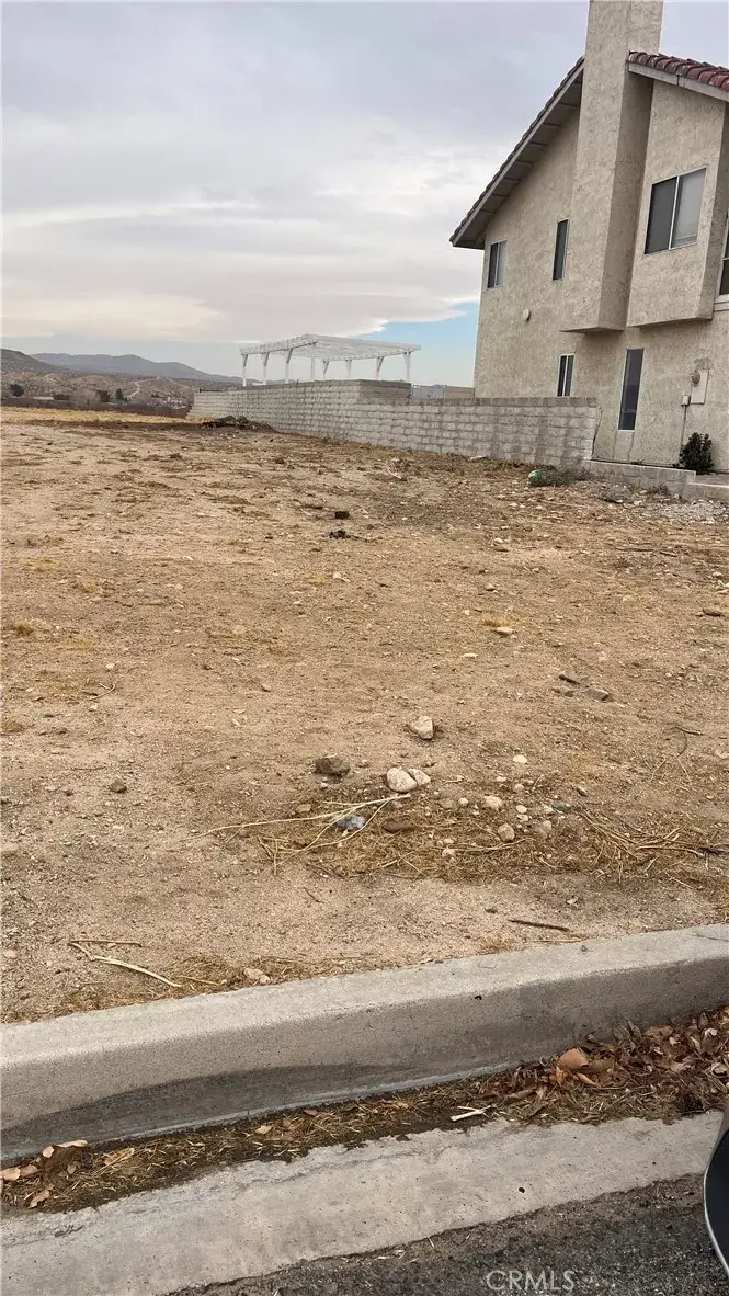 26747 Corona, Helendale, CA 92342 - #1