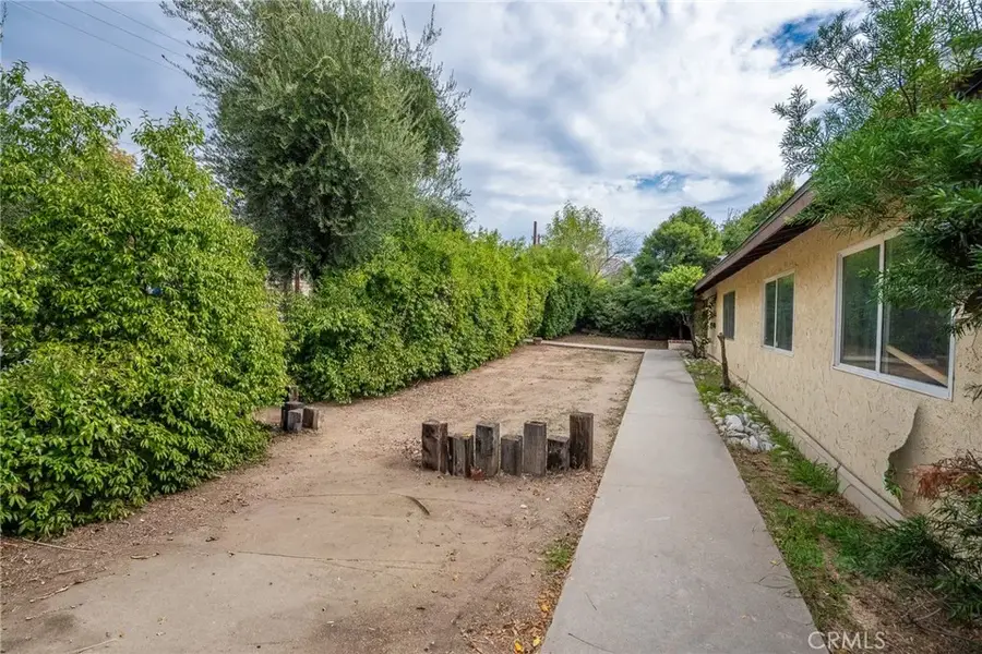 1425 39th East, San Bernardino, CA 92404 - #3