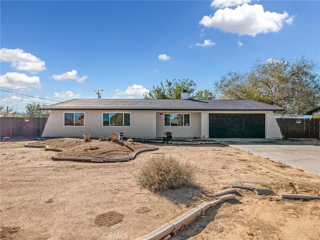 21225 Lone Eagle, Apple Valley, CA 92308 - Image #1