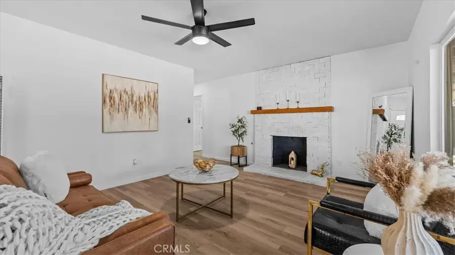 132 S Acacia, Rialto, CA 92376 - Image #3