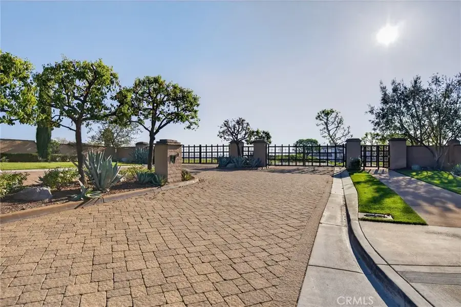 7478 Via Montecito, Riverside, CA 92506 - Image #2