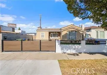 1743 W 79th, Los Angeles, CA 90047 - #1