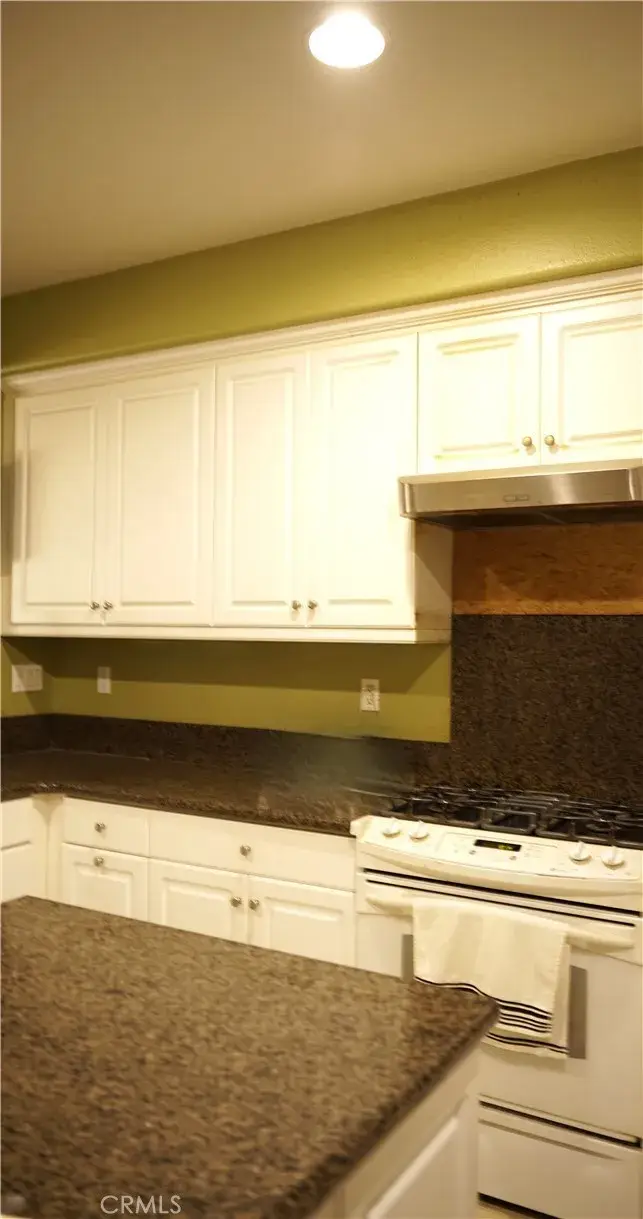 37409 Stellarview Avenue, Murrieta, CA 92563 - Image #2