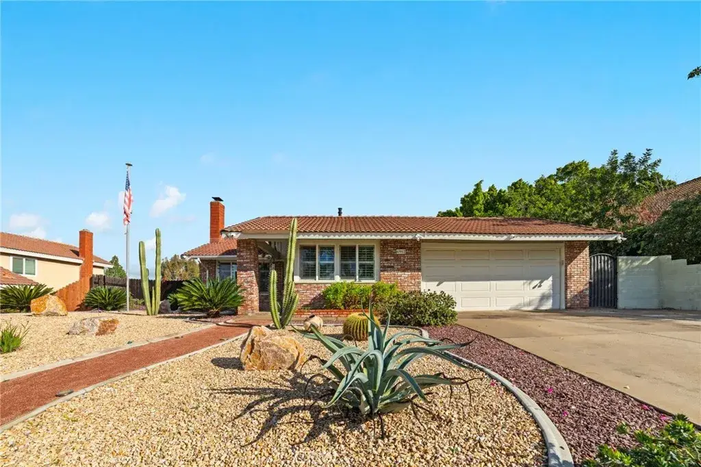 6962 Southridge, Riverside, CA 92506 - Image #1