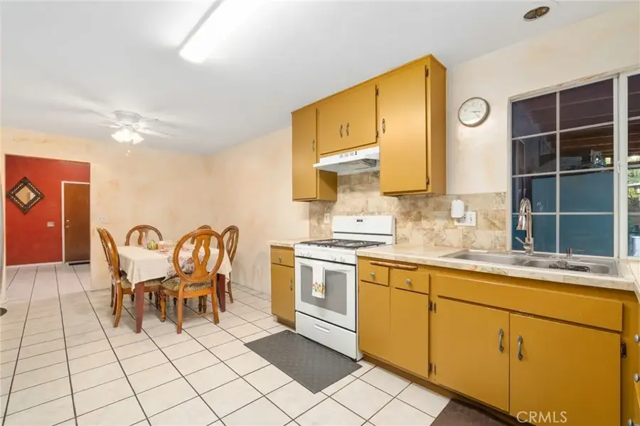 5762 Sky Meadow, Jurupa Valley, CA 92509 - Image #3