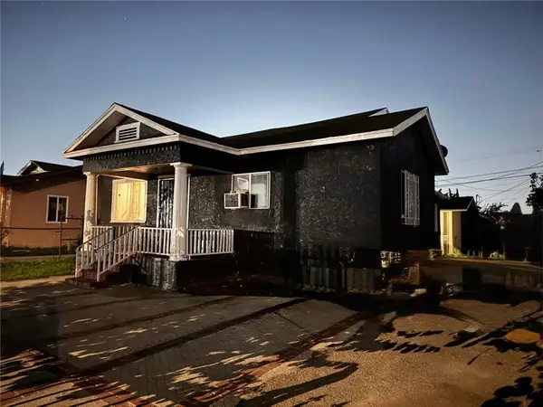 1420 E 77th Place, Los Angeles, CA 90001