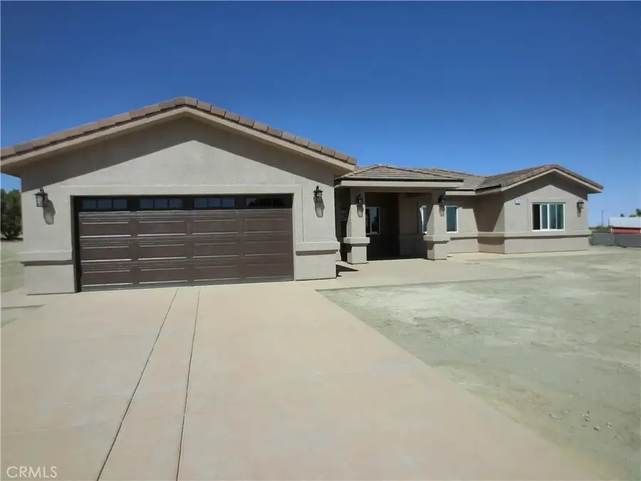 11462 Prado, Pinon Hills, CA 92372 - Image #2