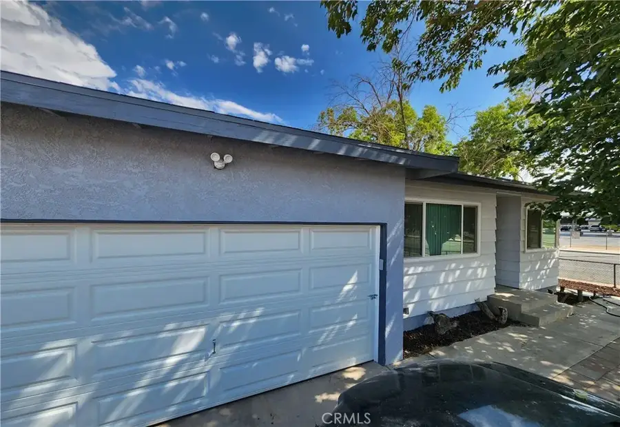 1867 E Avenue Q13, Palmdale, CA 93550 - #3