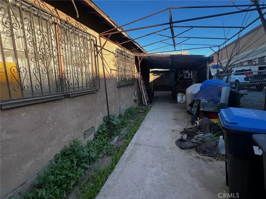 111 N Belle Avenue, Corona, CA 92882 - Image #2