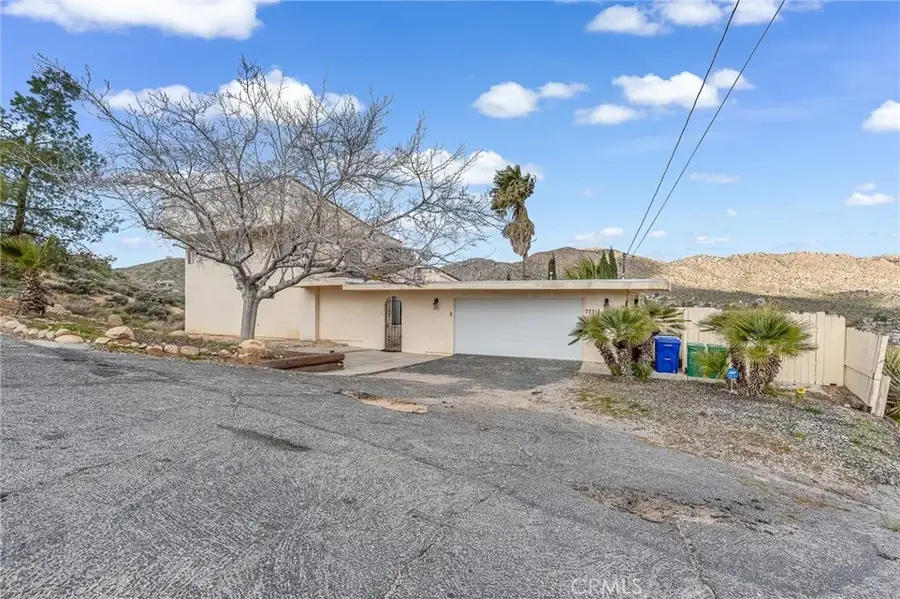 7731 Arrowhead, Yucca Valley, CA 92284 - #3