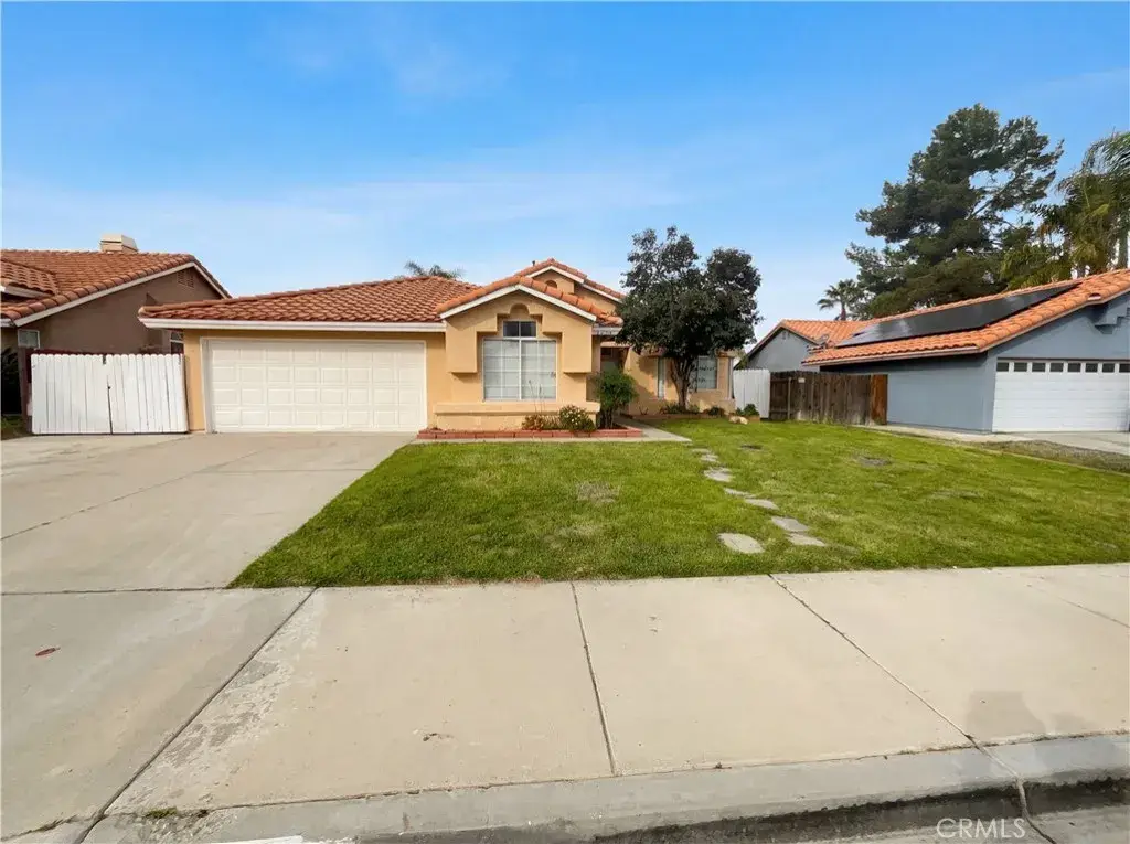 25311 Chicago Avenue, Hemet, CA 92544 - #1