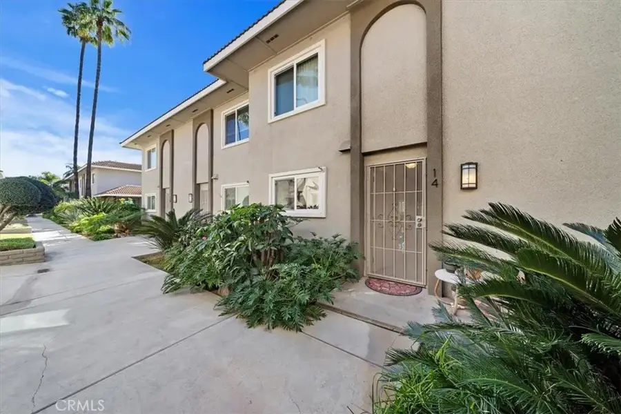 1040 Central Avenue #14, Riverside, CA 92507 - Image #2