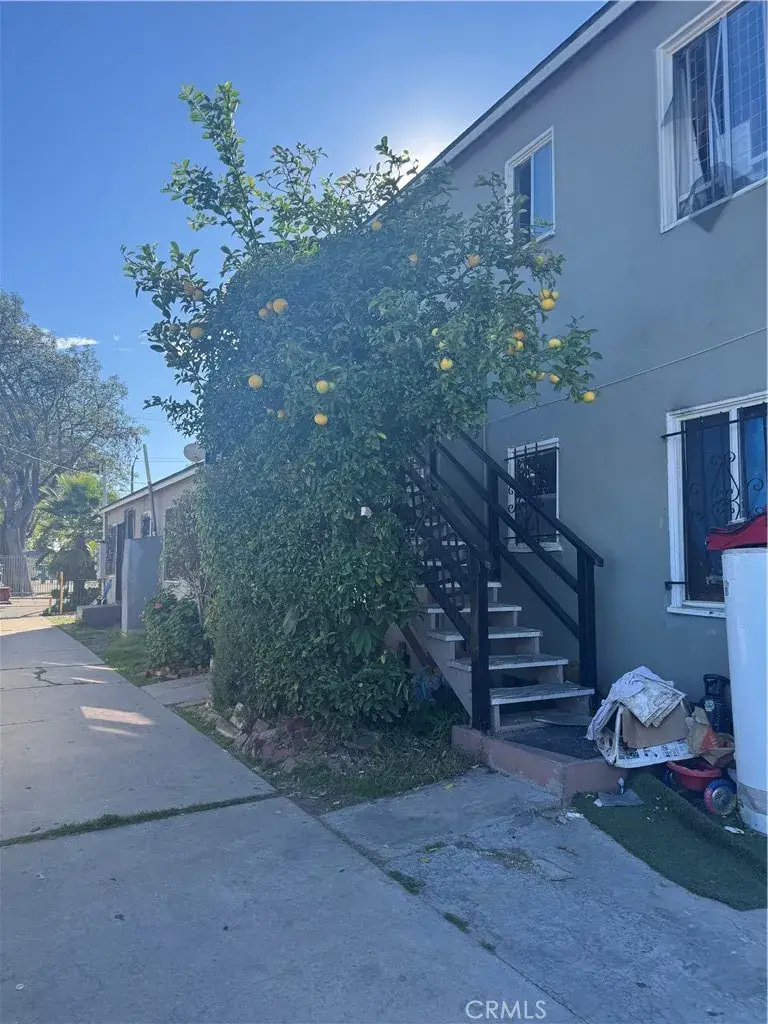 1723 W 35th Place, Los Angeles, CA 90018 - Image #2