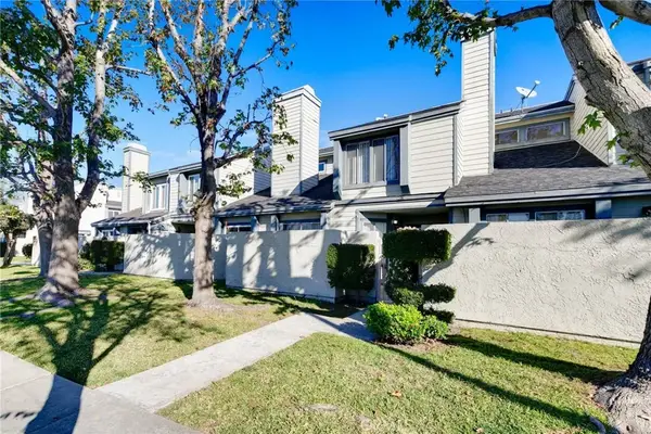 9013 Buckles Street, Downey, CA 90241