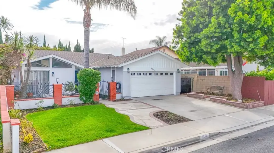 5018 Elderhall Avenue, Lakewood, CA 90712 - #3