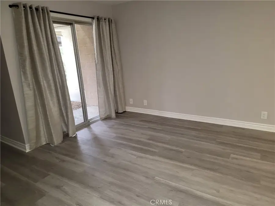 470 N Villa Court #107, Palm Springs, CA 92262 - Image #2